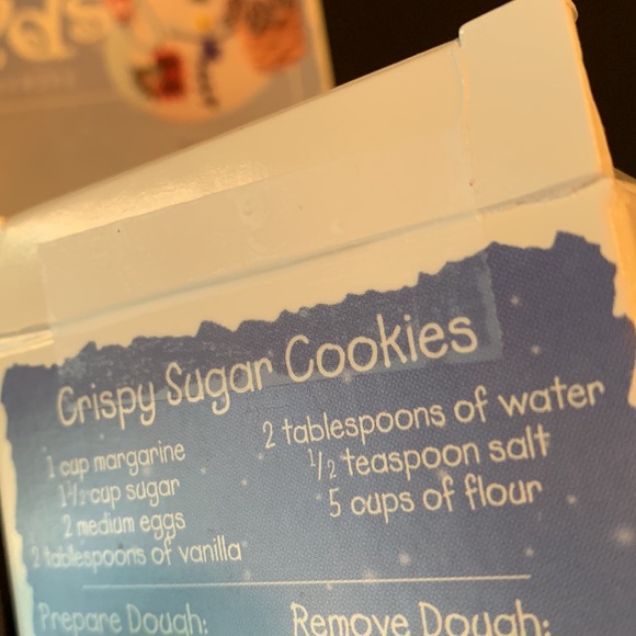 Longaberger 1999 Snow Friends Cookie Molds with Boxes - Picture 9 of 13